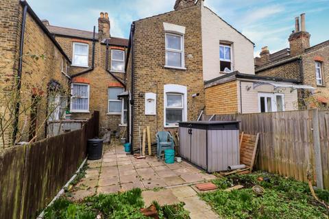 4 bedroom terraced house for sale, Gathorne Road, London