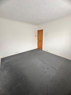 2 bedroom maisonette to rent, Ruislip HA4