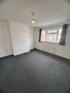 2 bedroom maisonette to rent, Ruislip HA4