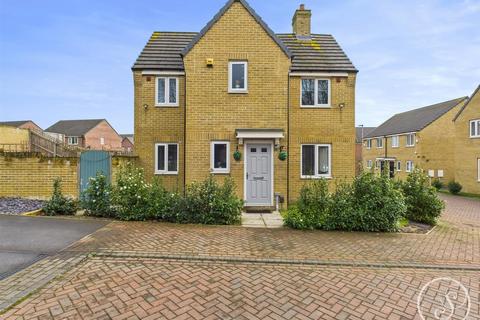 3 bedroom detached house for sale, Blencartha Crescent, Leeds