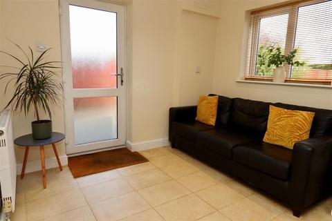 undefined, Bielby, York