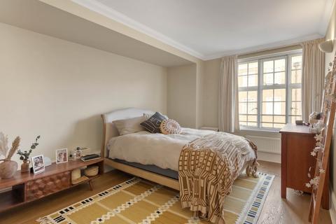 Flat G, Davis Court Argyll Road, London, W8 7BQ