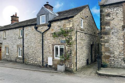 1 bedroom cottage to rent, Main Street, Youlgrave