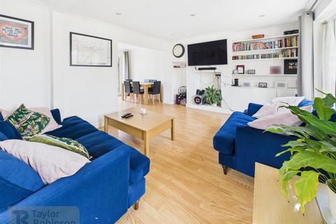 2 bedroom house for sale, Three Bridges, Crawley