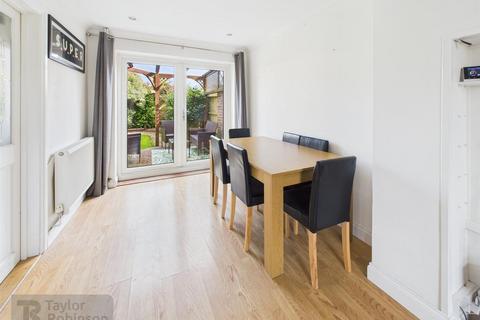 2 bedroom house for sale, Three Bridges, Crawley