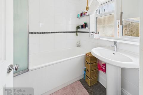 2 bedroom house for sale, Three Bridges, Crawley