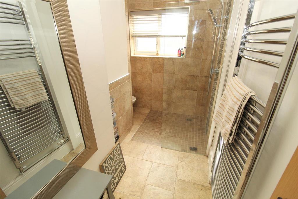 Shower.JPG