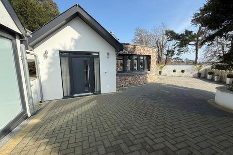 2 bedroom detached bungalow for sale, Warberries, Torquay