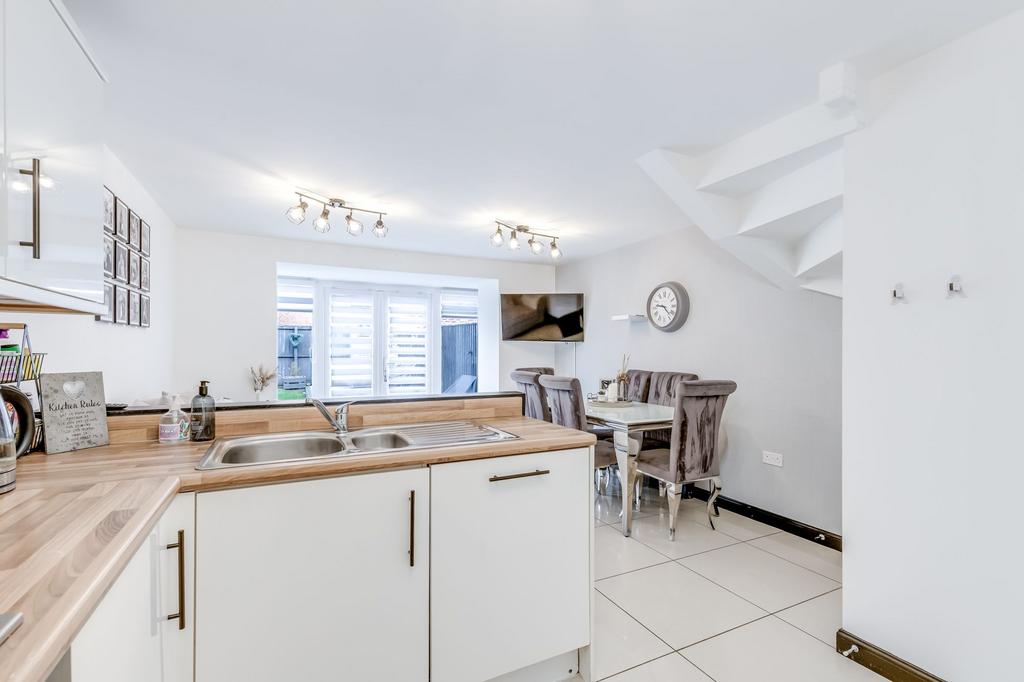 Kitchen diner / family room