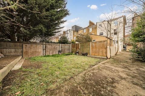 3 bedroom flat for sale, Drakefell Road, London SE4