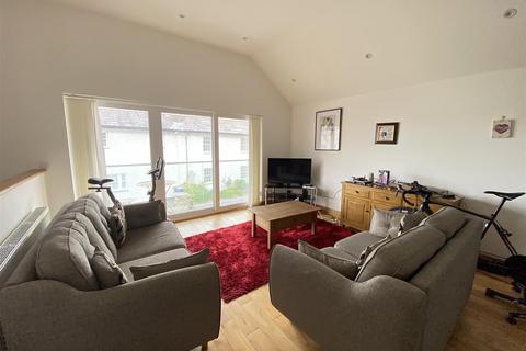 2 bedroom semi-detached house for sale, 25 Menai Quays, Menai Bridge