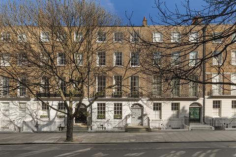 6 bedroom property for sale, John Street, London WC1N