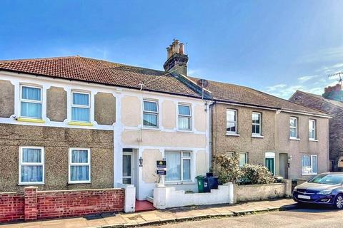 2 bedroom terraced house for sale, Fairlight Road, Eastbourne