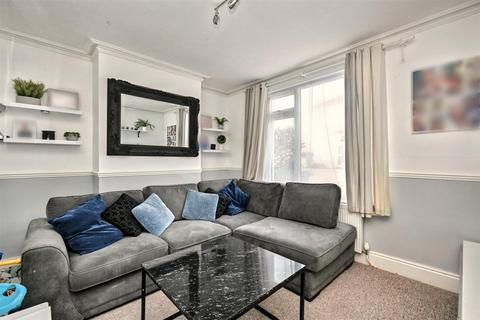 2 bedroom terraced house for sale, Fairlight Road, Eastbourne