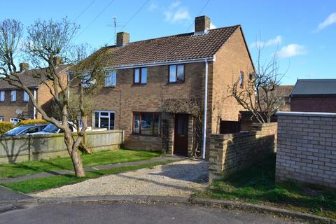 2 bedroom semi-detached house to rent, Hill Close, Chipping Norton OX7