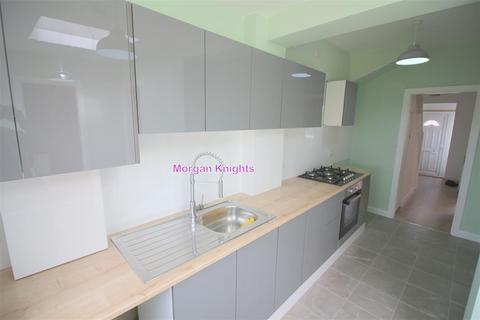 undefined, East Ham E6