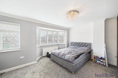 9 Birch Close, New Haw, Addlestone, KT15 3JT