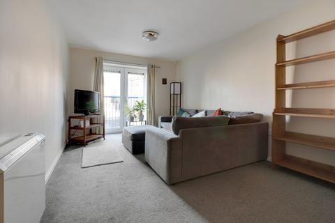 2 bedroom flat for sale, THE PINNACLE, INGS ROAD, WAKEFIELD, WF1