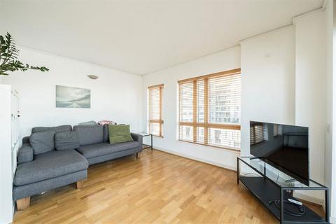 2 bedroom flat for sale, John Harrison Way, London SE10