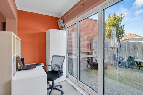 20 Red House Lane, Bexleyheath, DA6 8JD