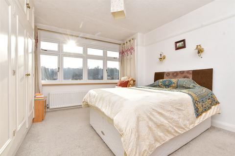 179 Stafford Road, Caterham, CR3 6JL
