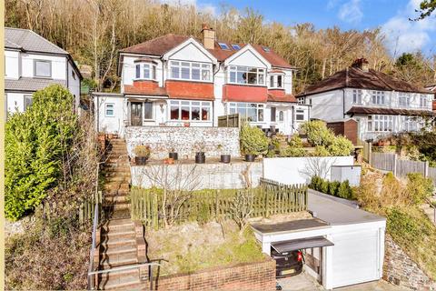 179 Stafford Road, Caterham, CR3 6JL