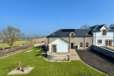 4 bedroom terraced house for sale, 1 Torr Farm Steading, Torr Road, Bridge of Weir