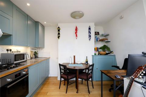 1 bedroom flat to rent, Kensington Church Street, Kensington, W8