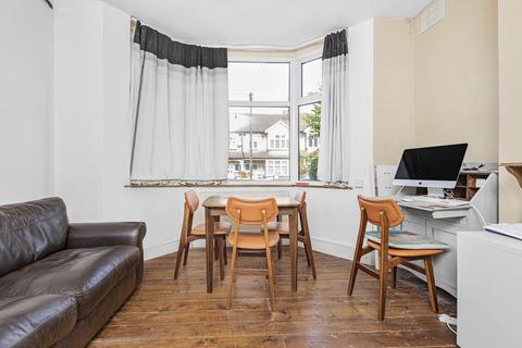 1 bedroom apartment for sale, Warwick Road, London, SE20