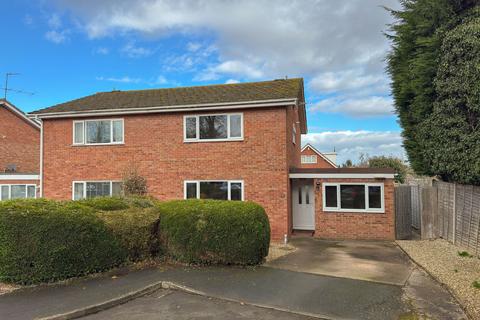 4 bedroom semi-detached house for sale, Mallory Close, Kings Acre, Hereford, HR4