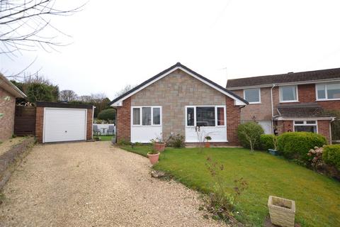 2 bedroom detached bungalow for sale, Danesfield Drive, Leominster