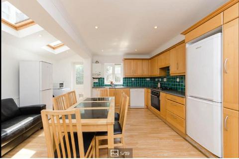 5 bedroom terraced house for sale, Prothero Road, Fulham