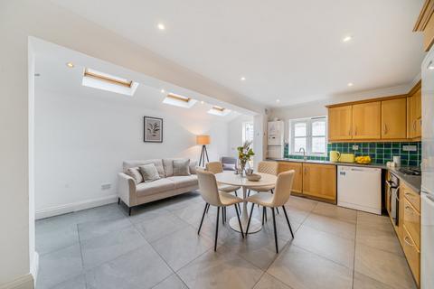 5 bedroom terraced house for sale, Prothero Road, Fulham, London, SW6