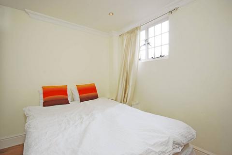 2 bedroom flat for sale, Baker Street, Marylebone, London, NW1