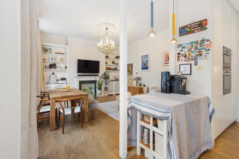 2 bedroom apartment for sale, London W14