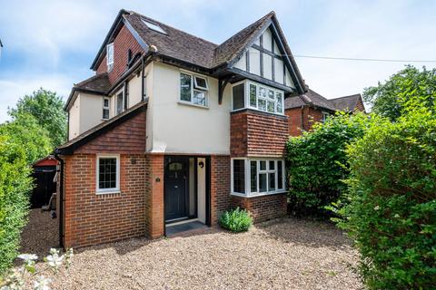 4 bedroom detached house to rent, Ash Grove, Guildford, GU2, Guildford, GU2