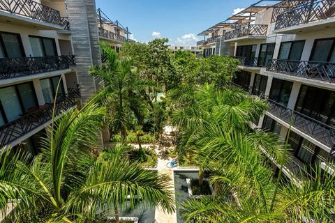 2 bedroom property, Av. Coba