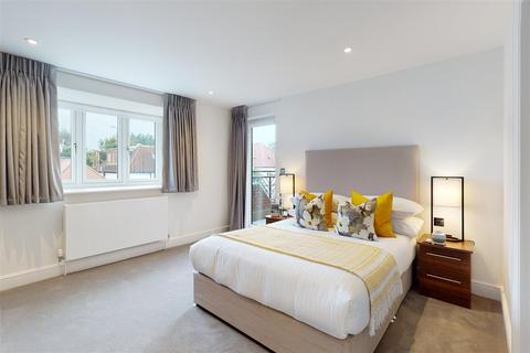 2 bedroom apartment to rent, BEECHCROFT AVENUE, GOLDERS GREEN, NW11