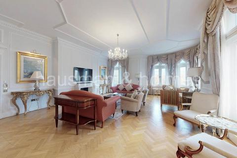 6 bedroom flat for sale, Cumberland House, Kensington Road, W8