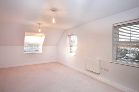 2 bedroom apartment to rent, Ashville Way, Wokingham RG41