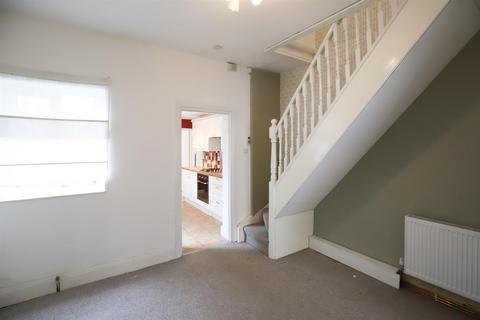 2 bedroom terraced house to rent, Harley Road, Sale