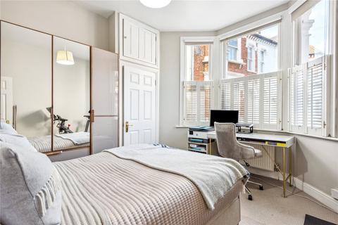 2 bedroom apartment for sale, Knoll Road, London, SW18