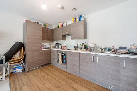 2 bedroom apartment for sale, Bridgewater Point, Ordsall Lane, Salford, Greater Manchester, M5 4YA