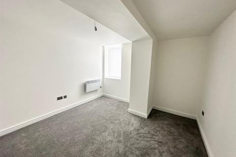 2 bedroom apartment to rent, Mersey View, Brighton-Le-Sands, Liverpool