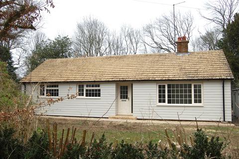 3 bedroom bungalow to rent, Place Farm Drive, Whepstead Road, Horringer, Suffolk, IP29