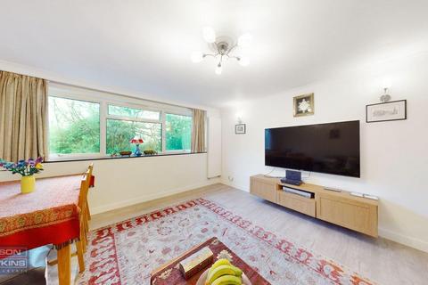 2 bedroom flat for sale, Wendela Court, Harrow On The Hill HA1