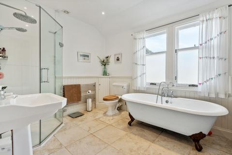 7 Glebe Terrace, Perth, PH2 7AG