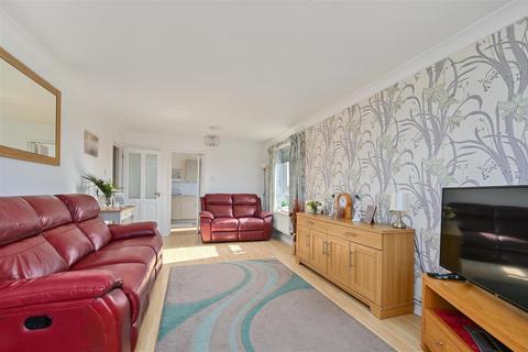 2 bedroom apartment for sale, Prince Charles Close, Southwick BN42