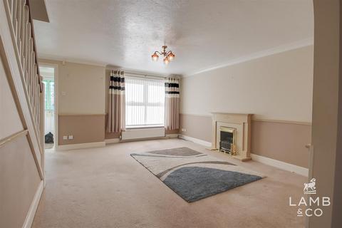 3 bedroom detached house for sale, Lulworth Close, Clacton-On-Sea CO15