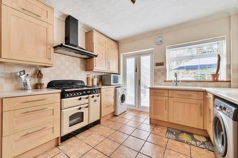 3 bedroom bungalow for sale, Firgrove Road, North Baddesley, Southampton, Hampshire, SO52